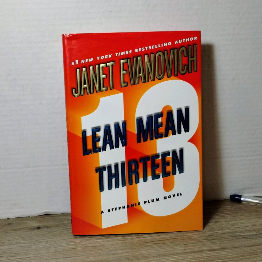1st Print Janet Evanovich Lean Mean Thirteen (Stephanie Plum #13) 1st Ed Book